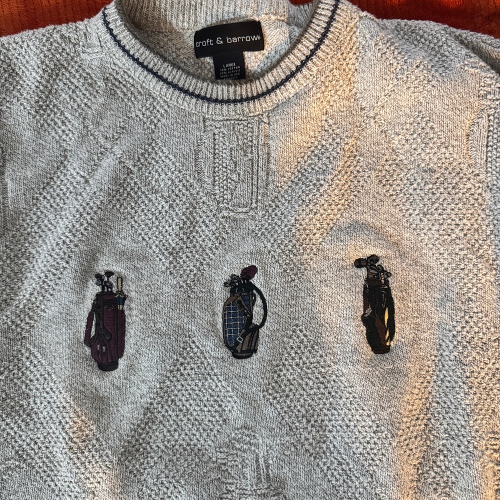 Croft & Barrow Light Gray Sweater with Golf Design